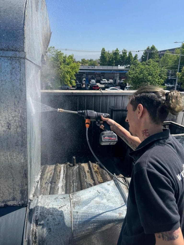 Mantenimiento de equipos de climatización para empresas en Chile: instalación, mantención y diagnóstico